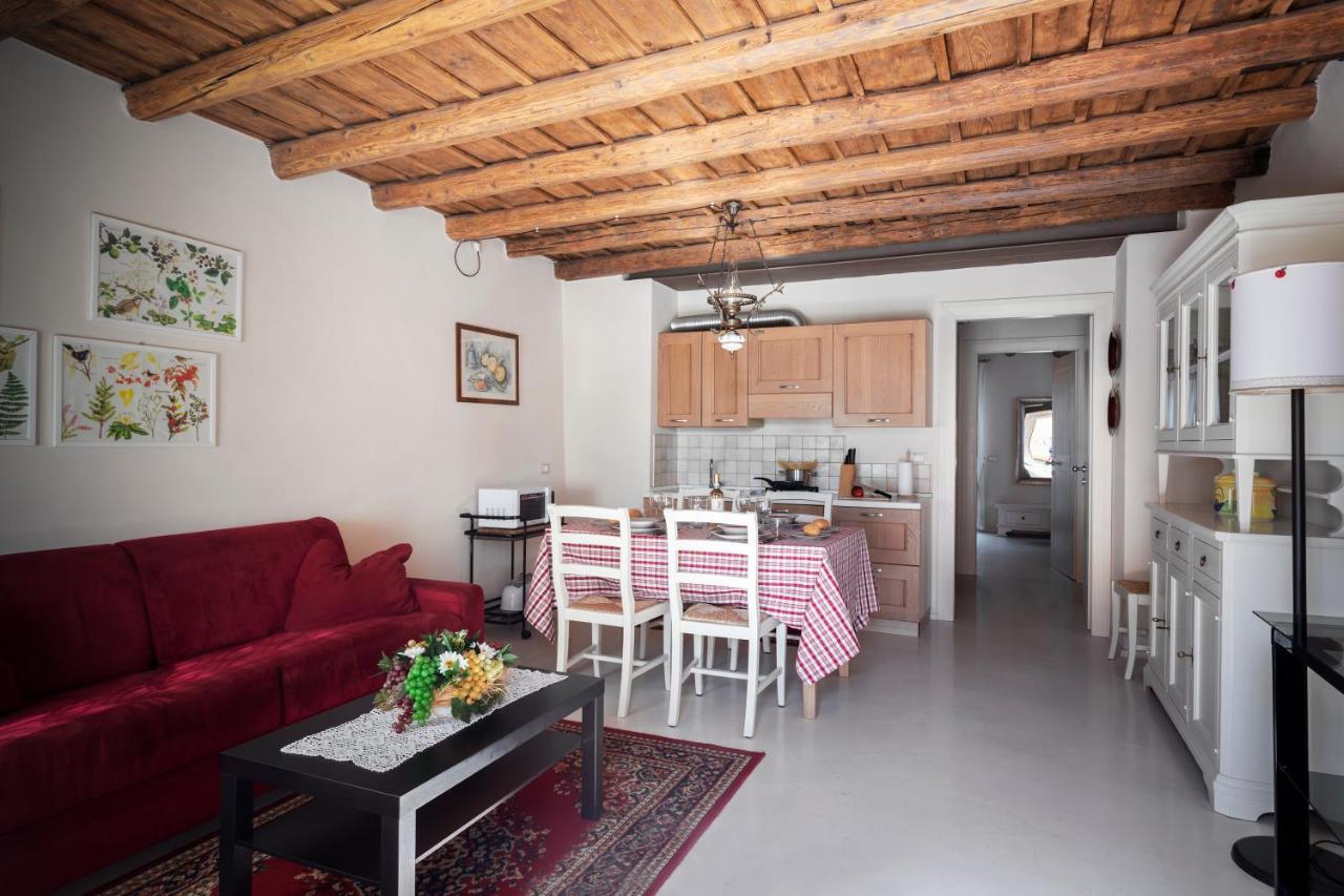Corte Dei Soavi Suites - Apartments Соаве Екстер'єр фото